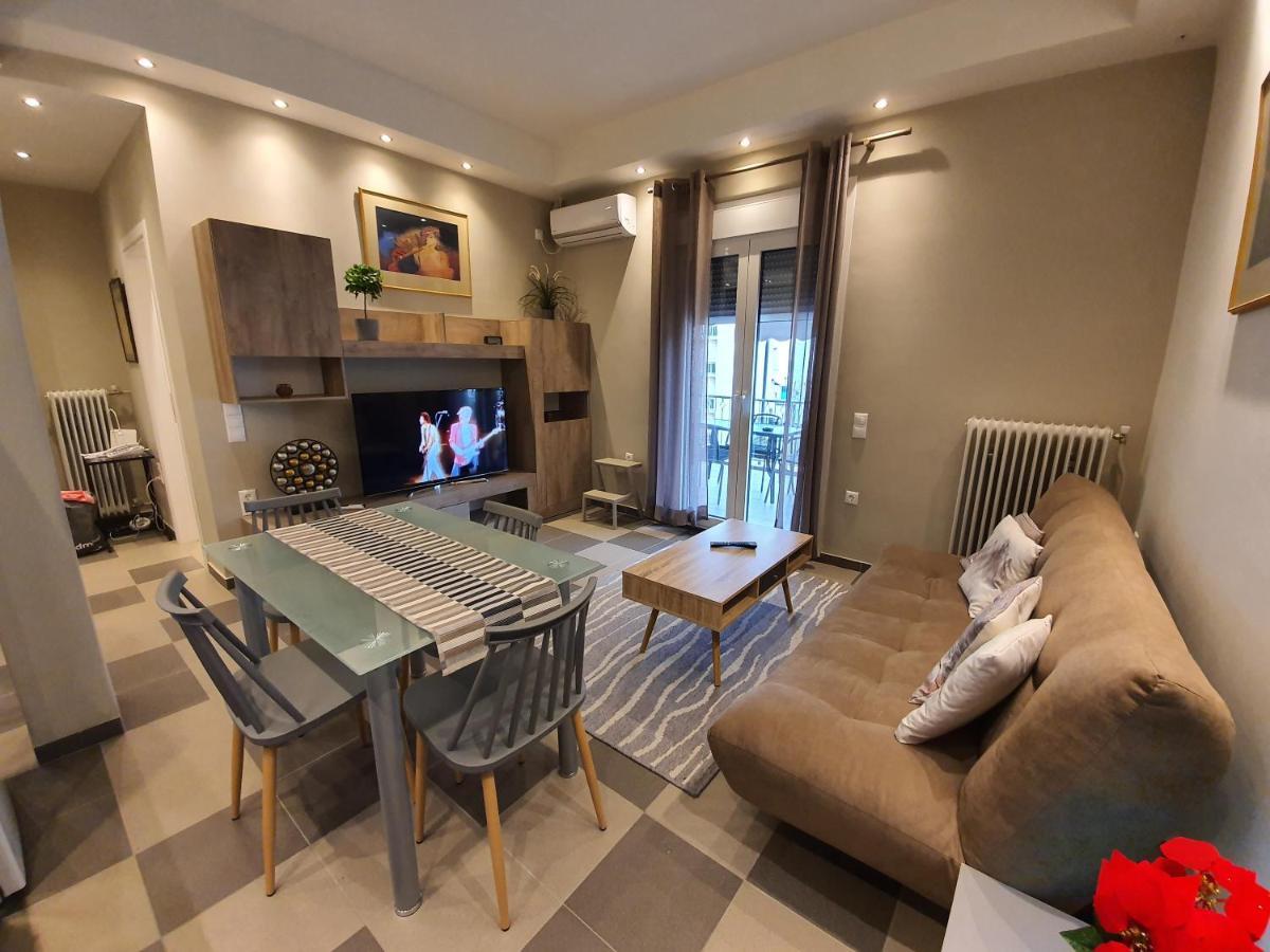 شقة أثينا  في Lukas-2 B/R Luxurious Flat With Veranda المظهر الخارجي الصورة