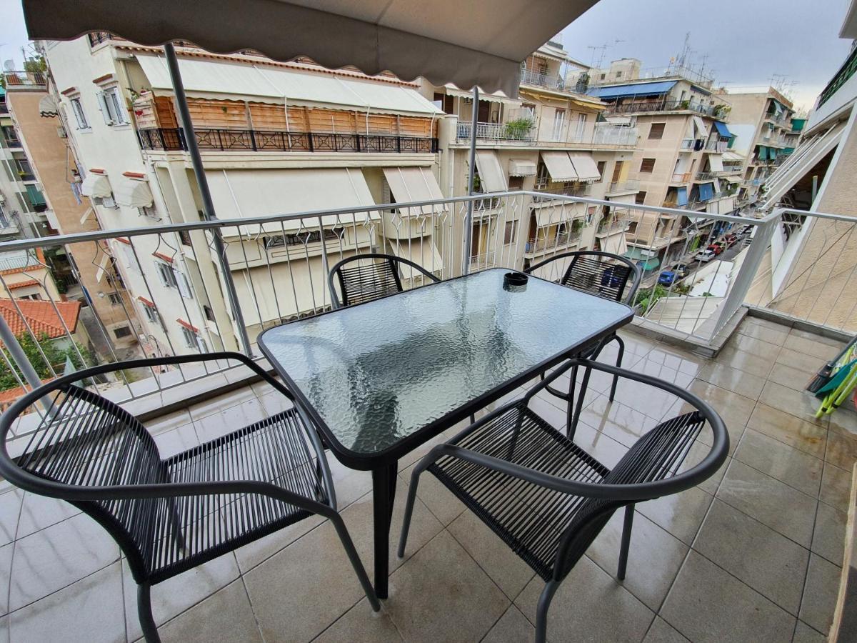 شقة أثينا  في Lukas-2 B/R Luxurious Flat With Veranda المظهر الخارجي الصورة