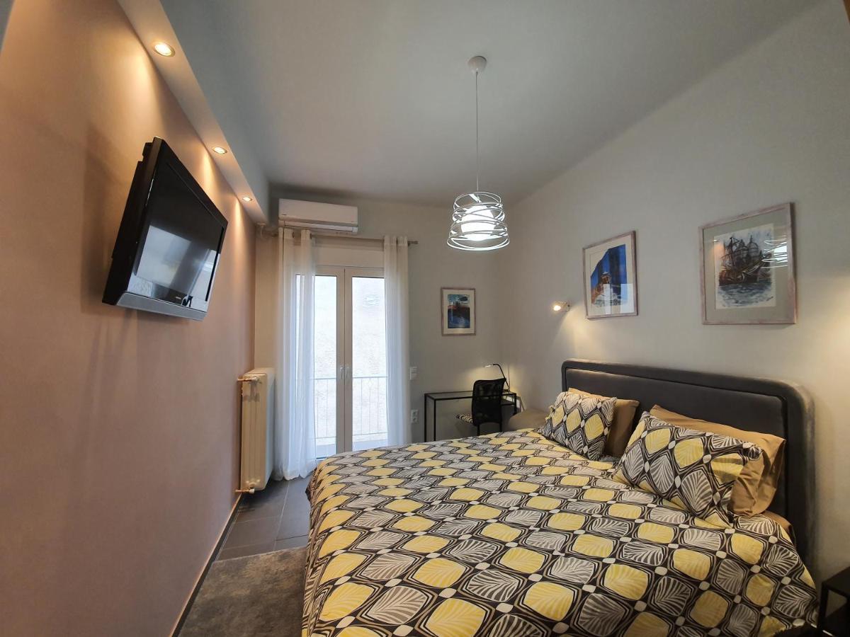 شقة أثينا  في Lukas-2 B/R Luxurious Flat With Veranda المظهر الخارجي الصورة