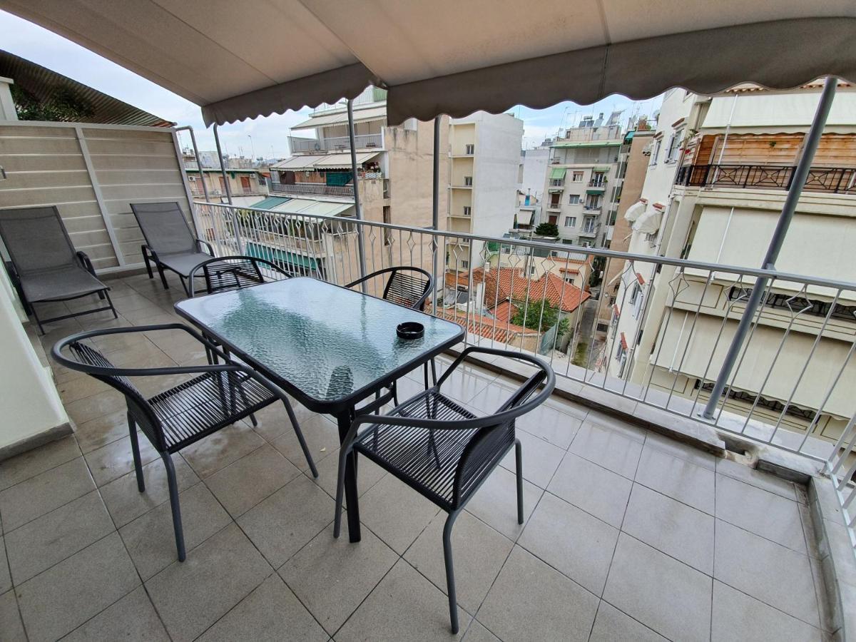 شقة أثينا  في Lukas-2 B/R Luxurious Flat With Veranda المظهر الخارجي الصورة