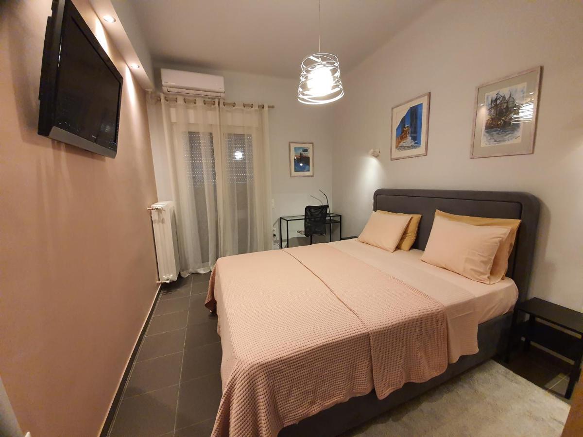 شقة أثينا  في Lukas-2 B/R Luxurious Flat With Veranda المظهر الخارجي الصورة